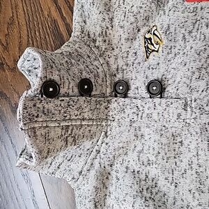 NWT Nashville Predators Mock Neck Pullover